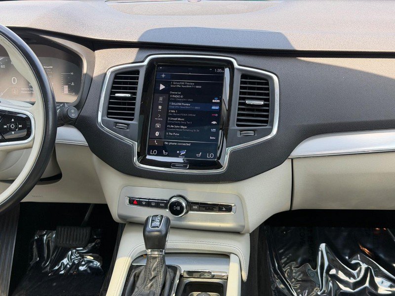 Used 2018 Volvo XC90 T5 Momentum FWD image 14