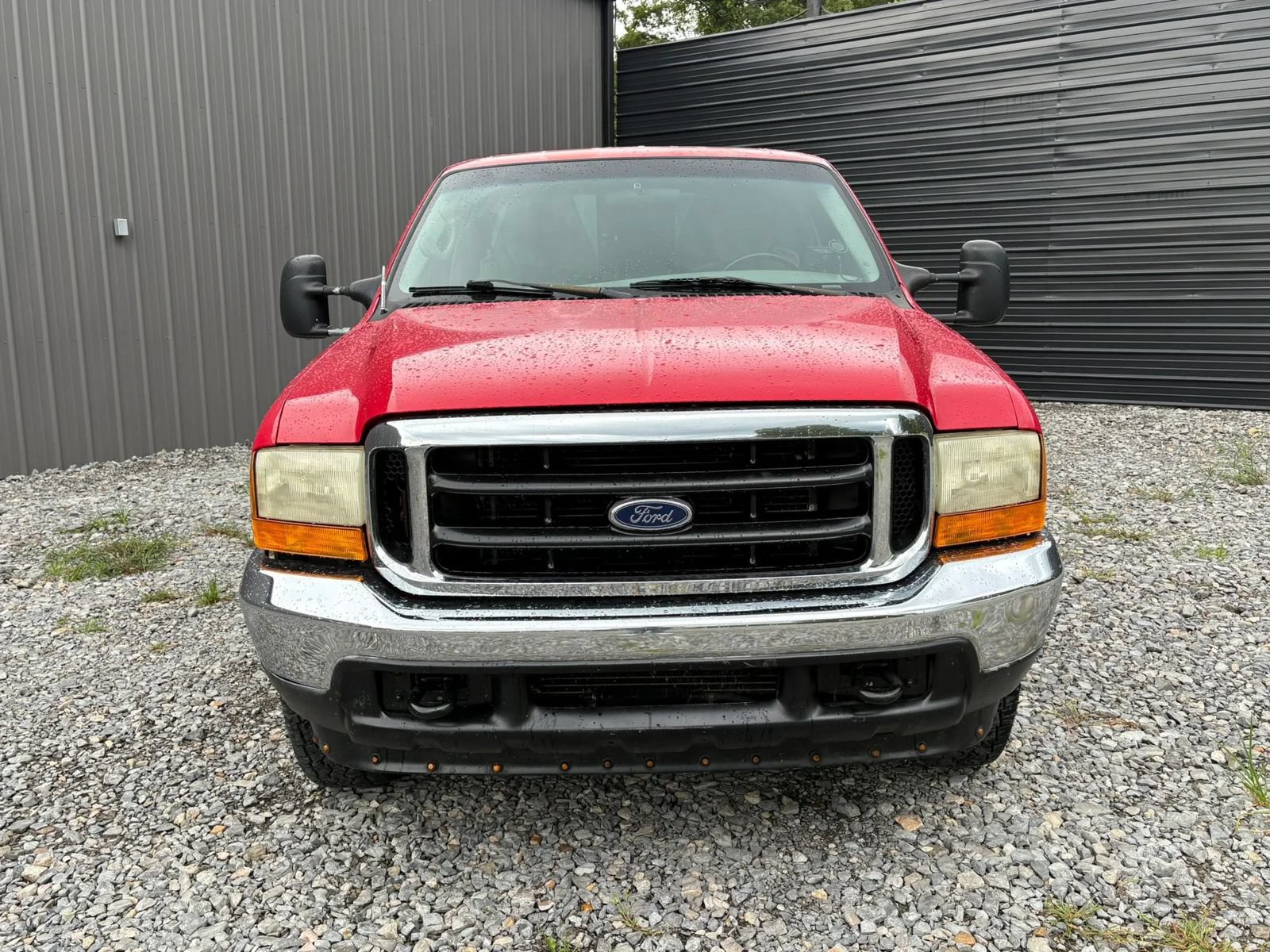 Used 2001 Ford F250 2WD SuperCab Super Duty image 2