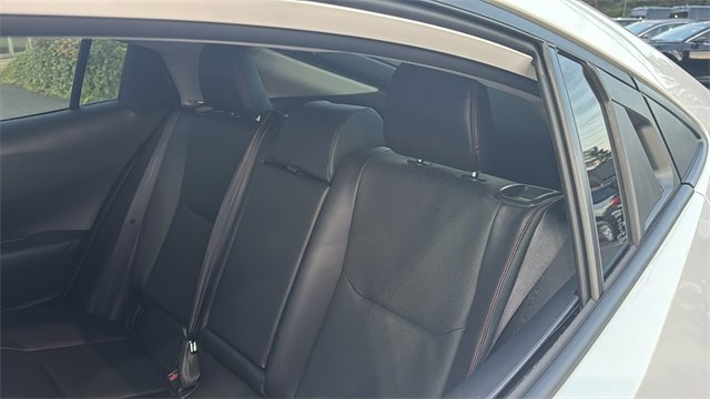 Used 2025 Toyota Prius Plug-In Hybrid image 22