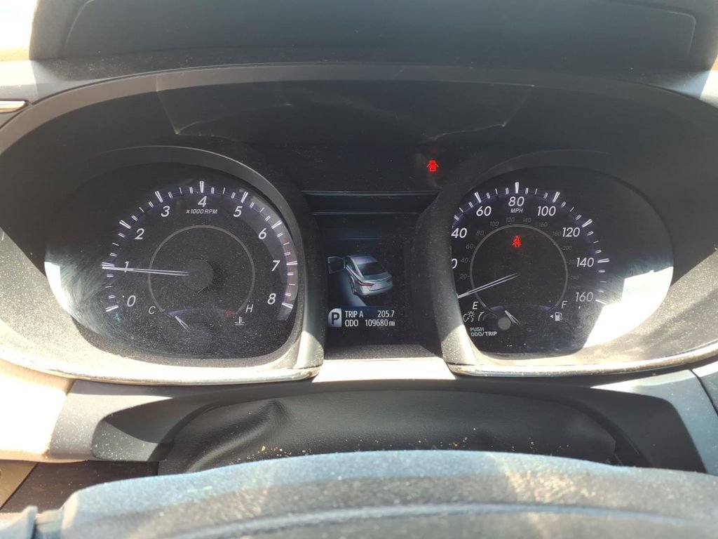 Used 2016 Toyota Avalon XLE Plus FWD image 8