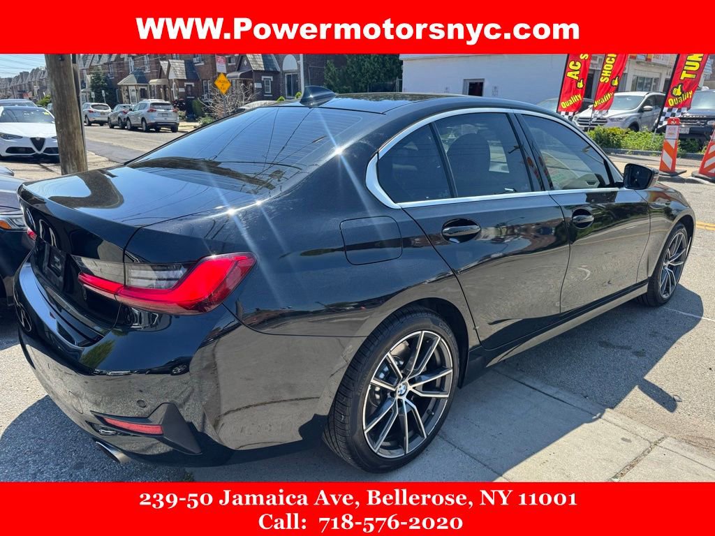 Used 2019 BMW 330i xDrive Sedan w/ Driving Assistance Package AWD/4WD image 5