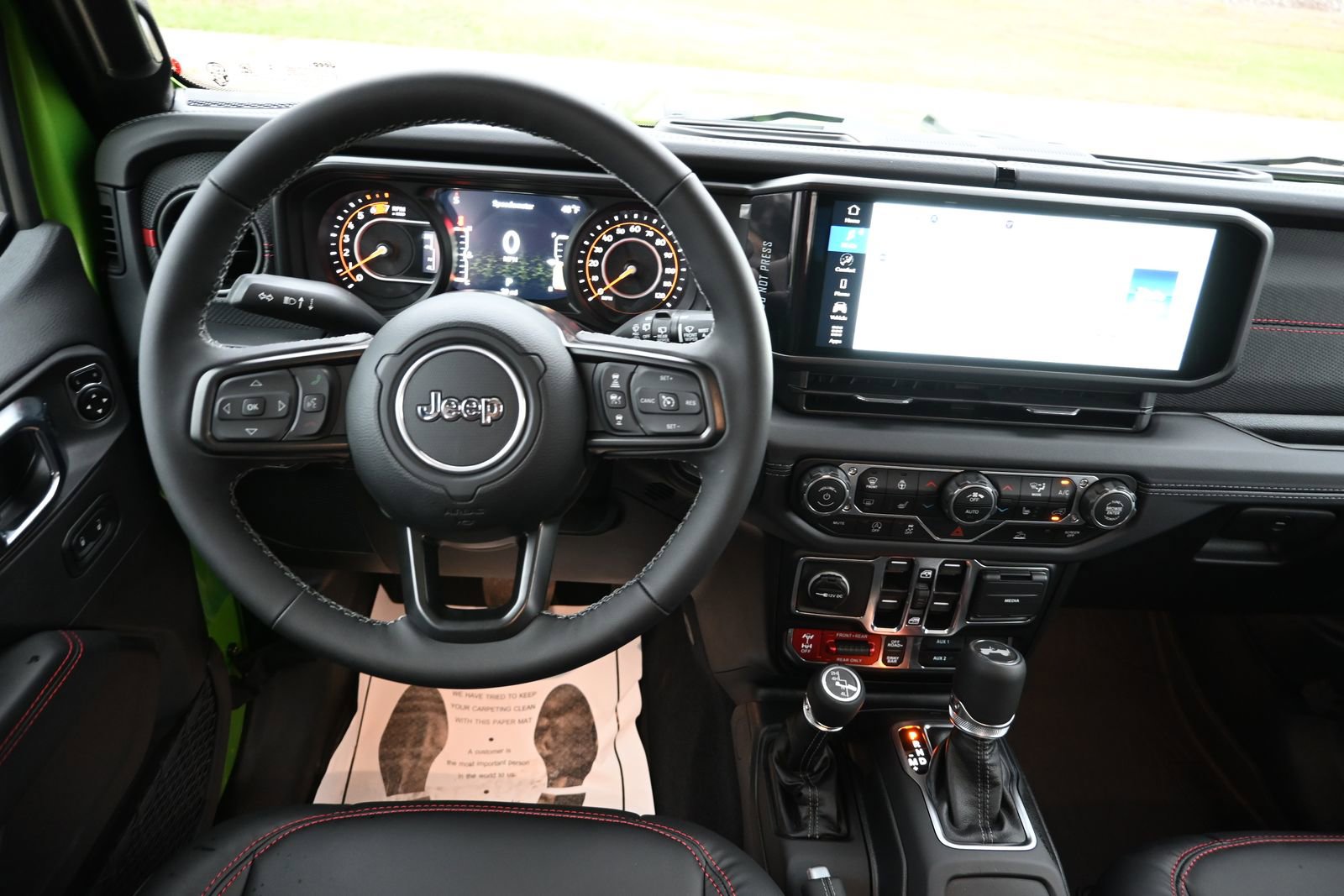 New 2025 Jeep Wrangler Unlimited Rubicon image 16