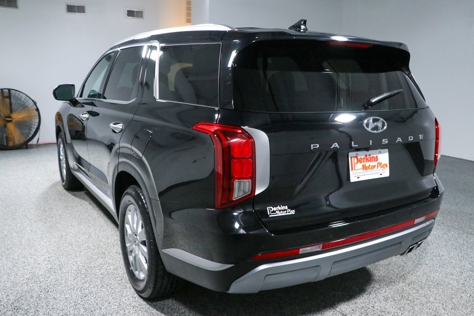 Used 2025 Hyundai Palisade SEL FWD image 9