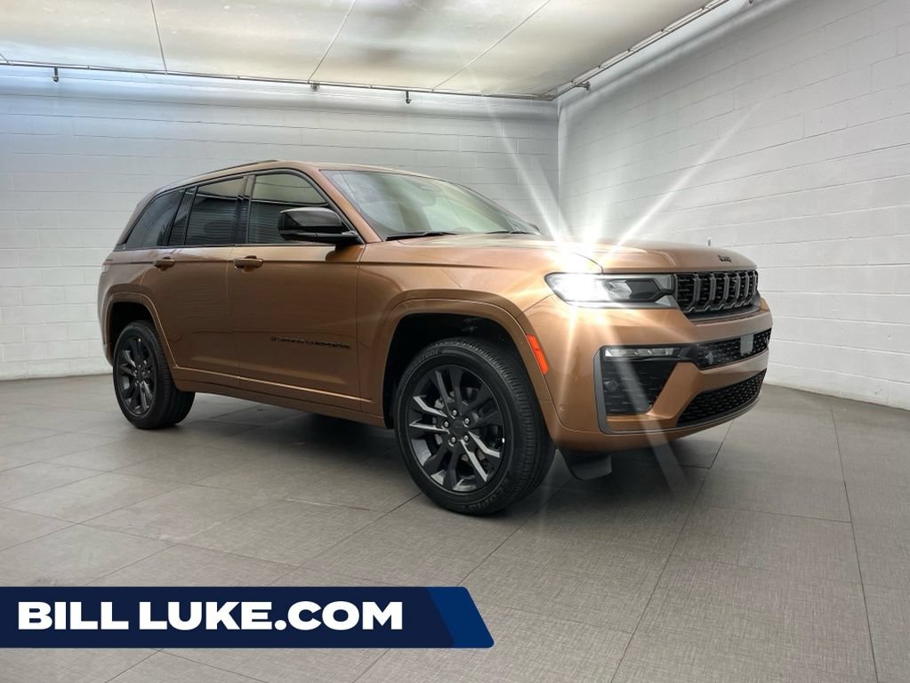New 2026 Jeep Grand Cherokee Limited AWD/4WD image 1