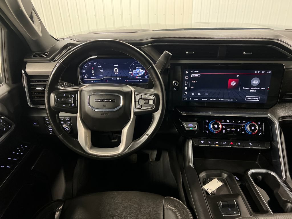 Certified 2025 GMC Sierra 2500 Denali w/ Denali Reserve Package AWD/4WD image 18