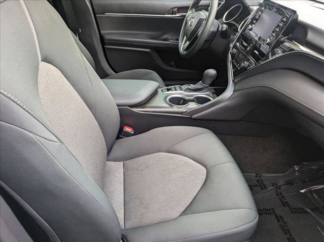 Used 2023 Toyota Camry LE image 20