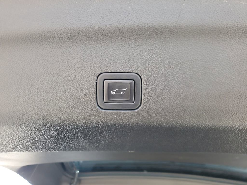 Used 2023 Chevrolet Tahoe RST image 7