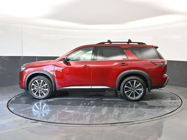 Used 2026 Nissan Pathfinder Platinum FWD image 10
