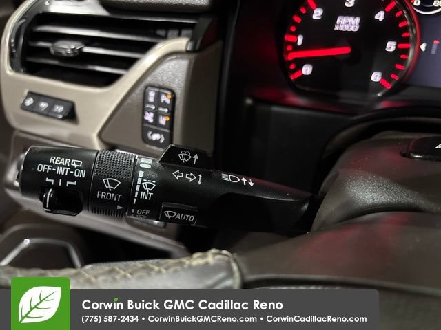 Used 2015 GMC Yukon XL Denali w/ Premium Package AWD/4WD image 31