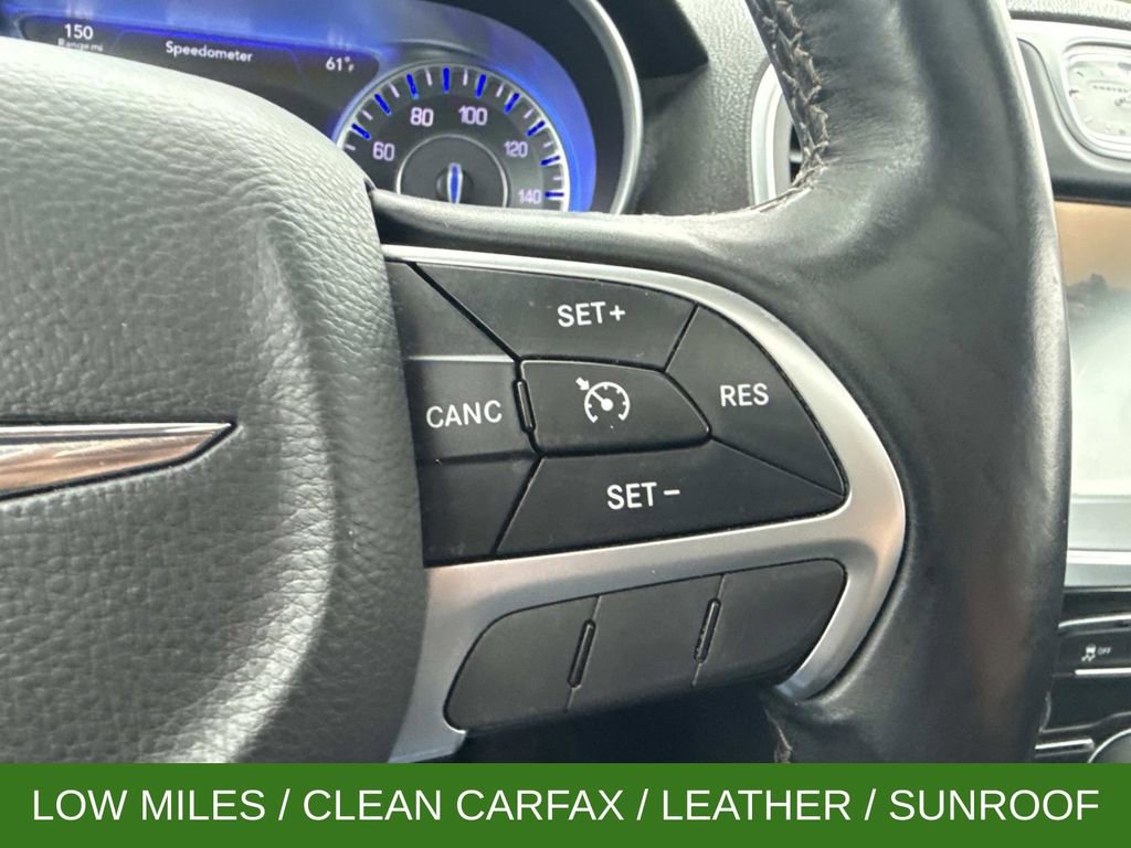 Used 2016 Chrysler 300 C image 31
