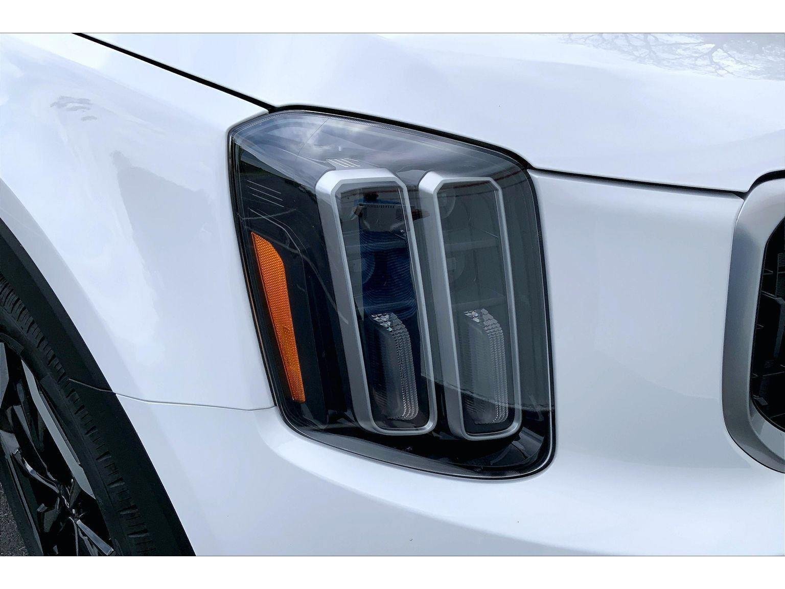 Used 2025 Kia Telluride EX image 28