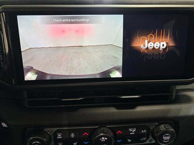 New 2026 Jeep Gladiator Sport AWD/4WD image 16