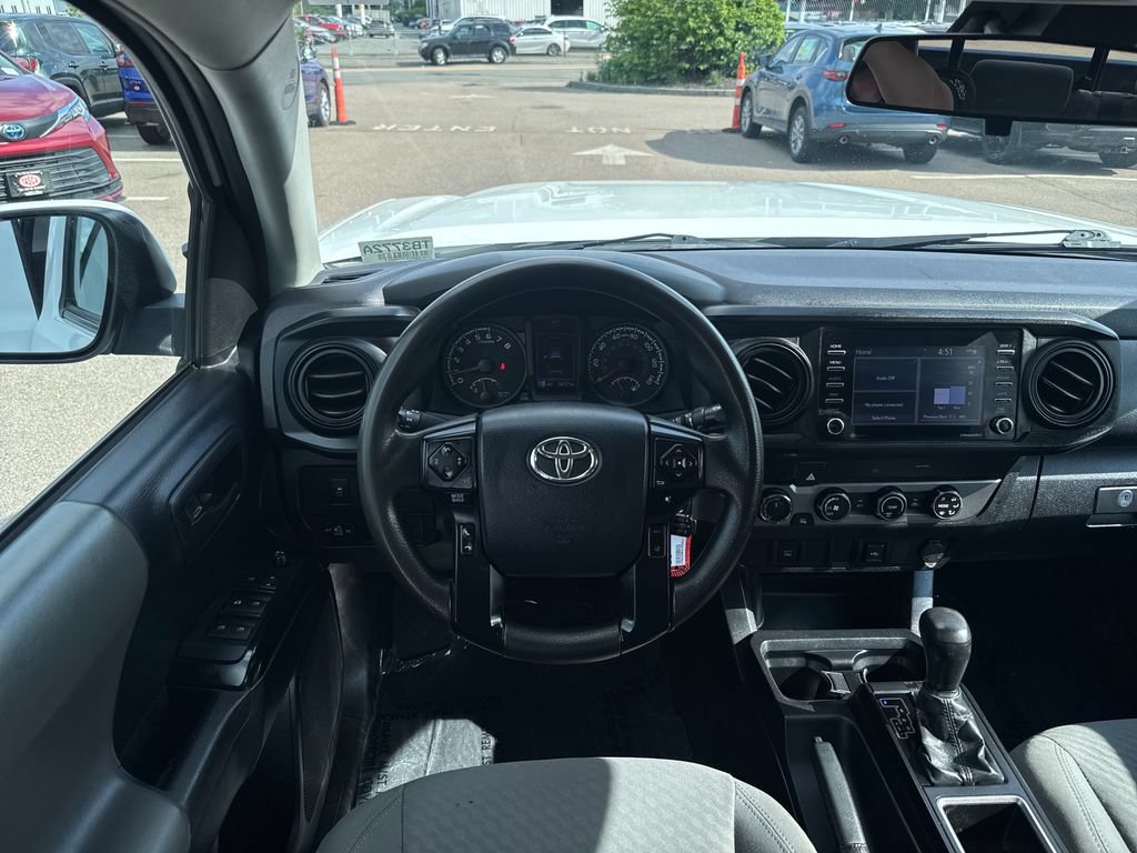 Used 2020 Toyota Tacoma SR AWD/4WD image 12