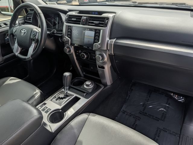 Certified 2023 Toyota 4Runner SR5 Premium w/ Moonroof Package AWD/4WD image 34