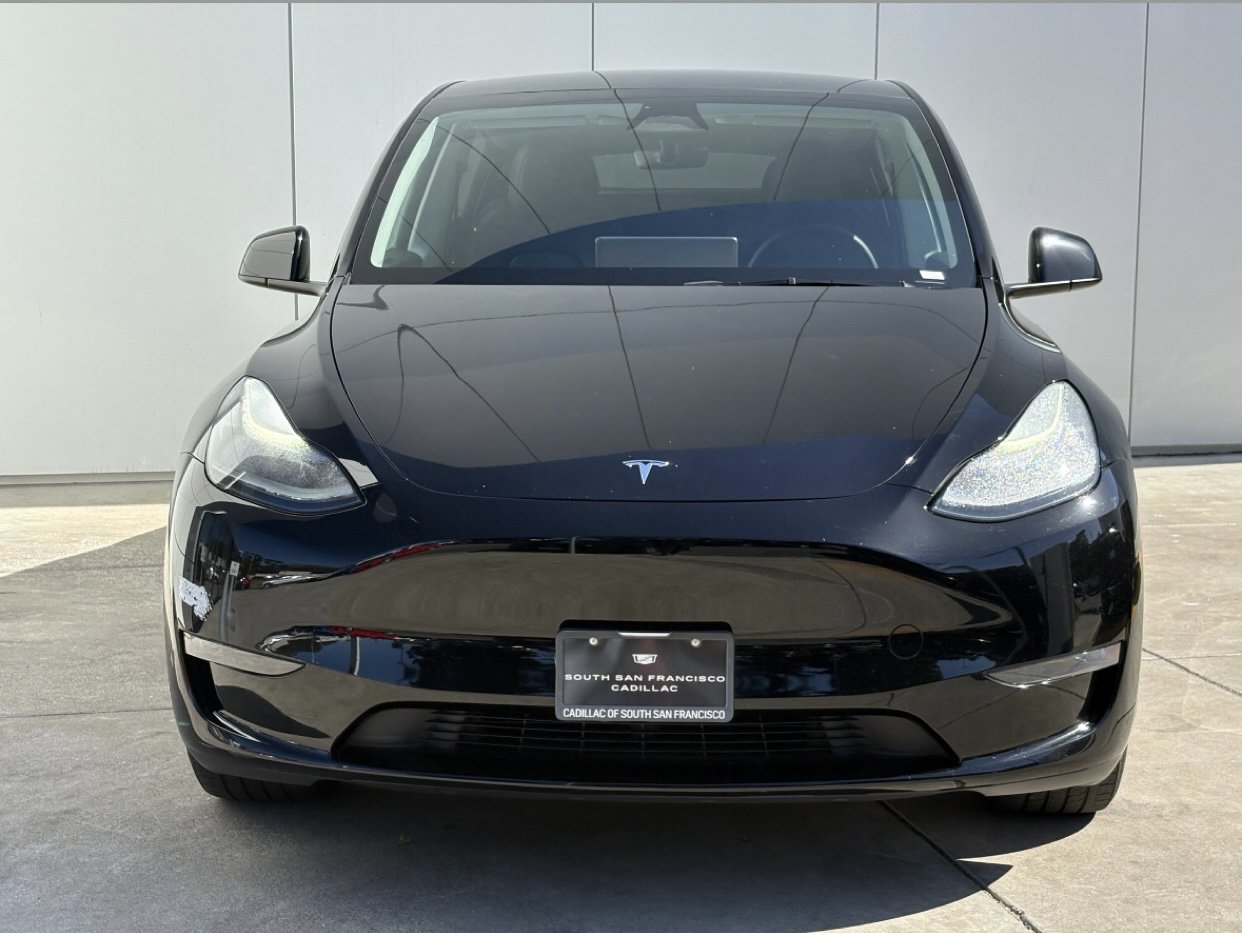 Used 2024 Tesla Model Y Long Range AWD/4WD image 3