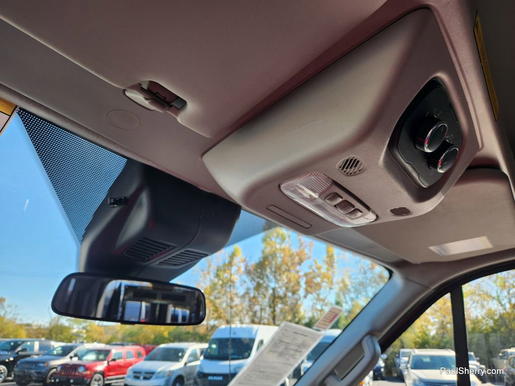 Used 2020 Ford Transit 350 XL image 49