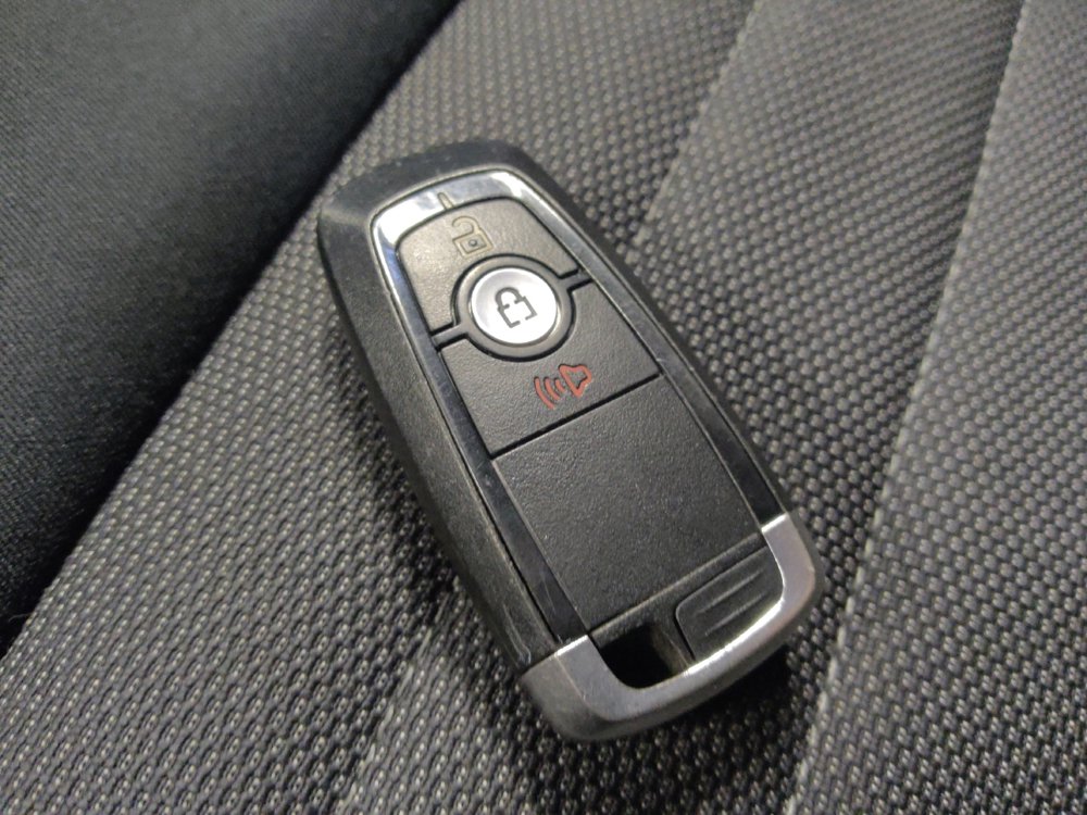 Used 2020 Ford Edge SE AWD/4WD image 32