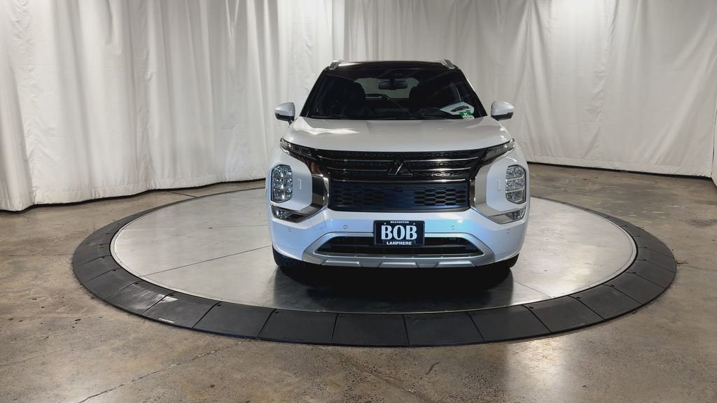 Used 2023 Mitsubishi Outlander SEL image 4