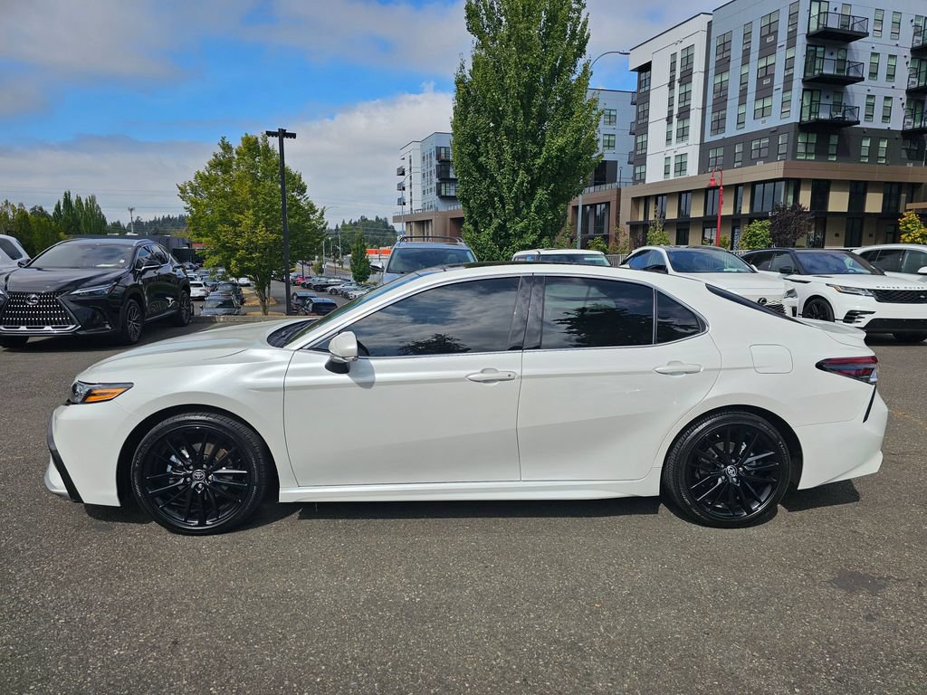 Used 2024 Toyota Camry XSE w/ Navigation Package FWD image 8