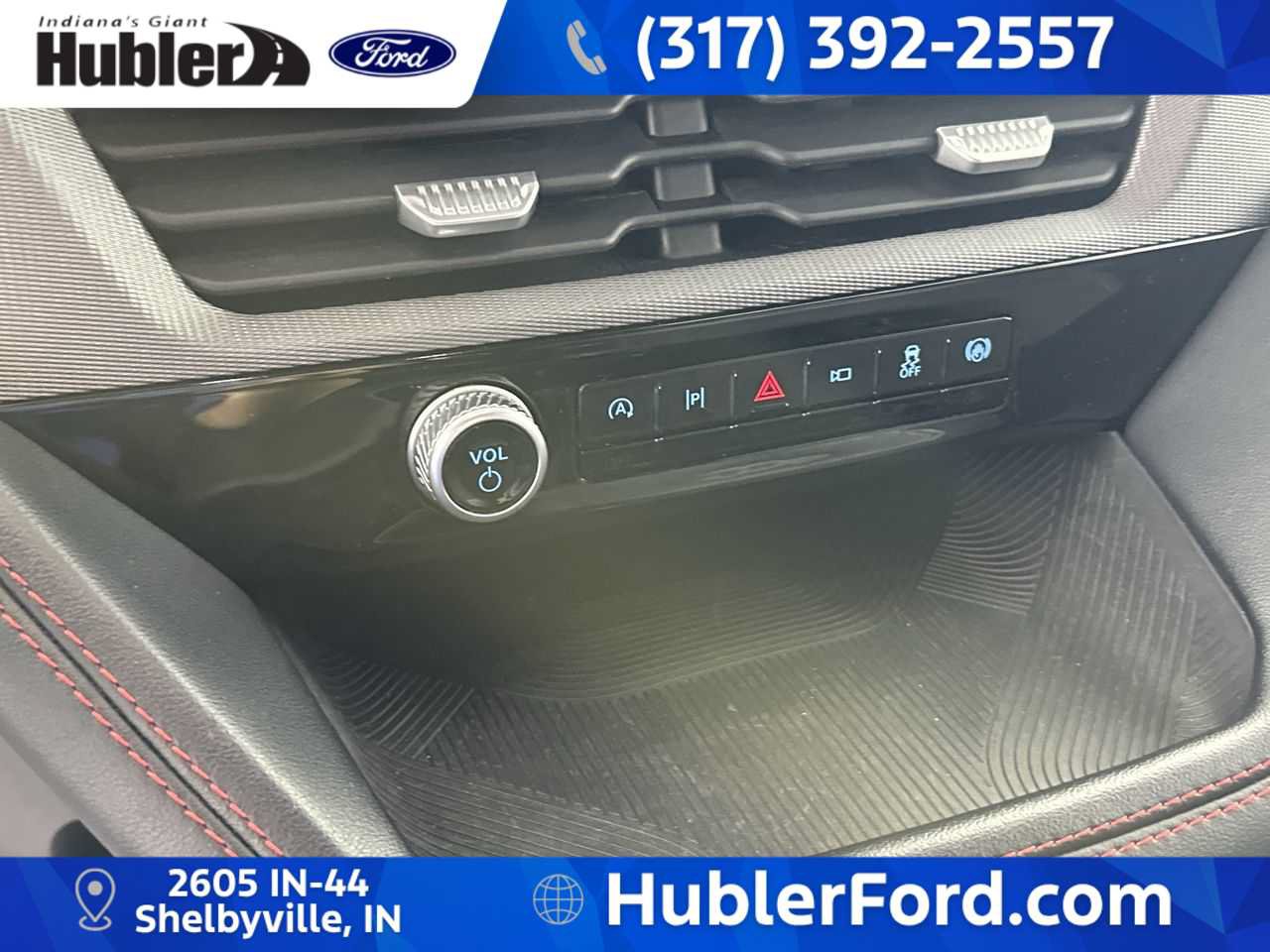 Used 2025 Ford Explorer ST-Line AWD/4WD image 31