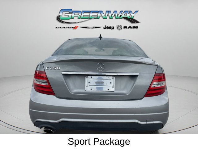 Used 2014 Mercedes-Benz C 250 Sedan image 4