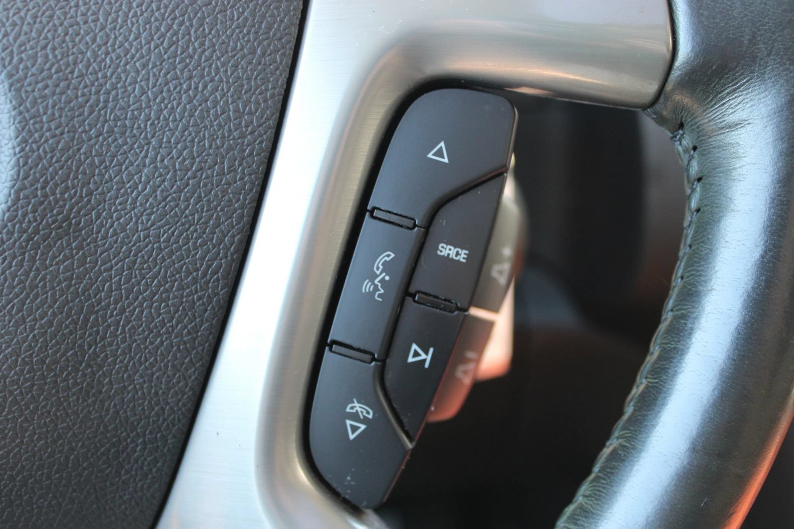 Used 2013 Chevrolet Tahoe LTZ AWD/4WD image 31