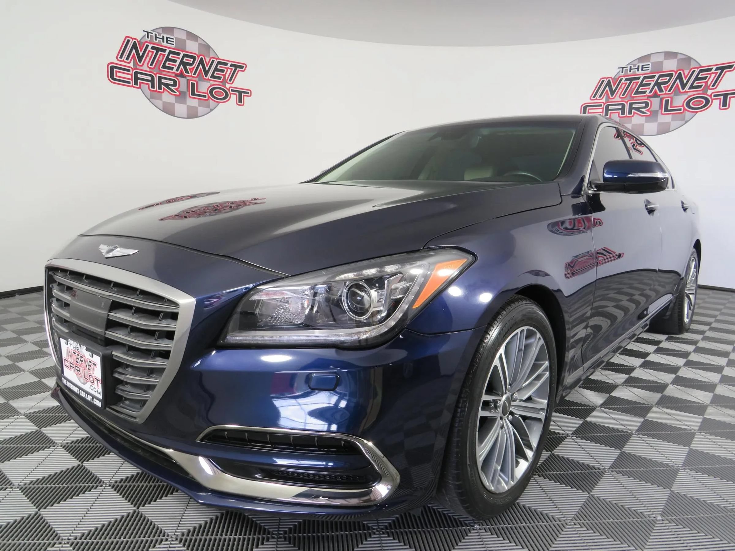 Used 2020 Genesis G80 3.8 AWD/4WD image 3