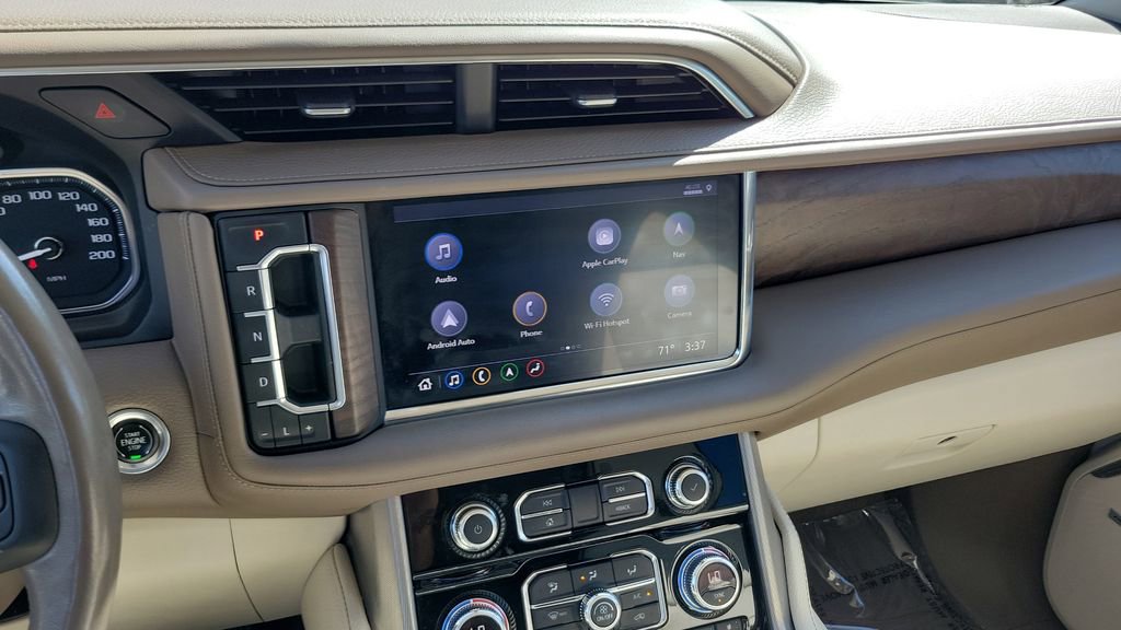 Used 2021 GMC Yukon Denali image 17