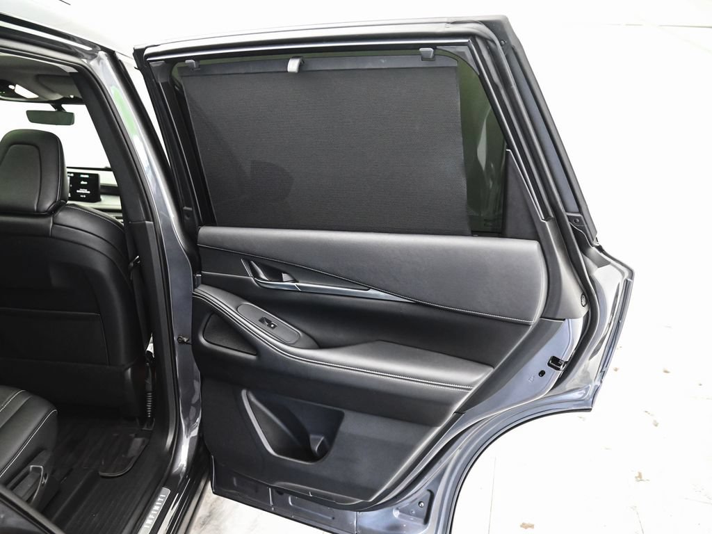 Used 2023 INFINITI QX60 Luxe w/ Cargo Package AWD/4WD image 11