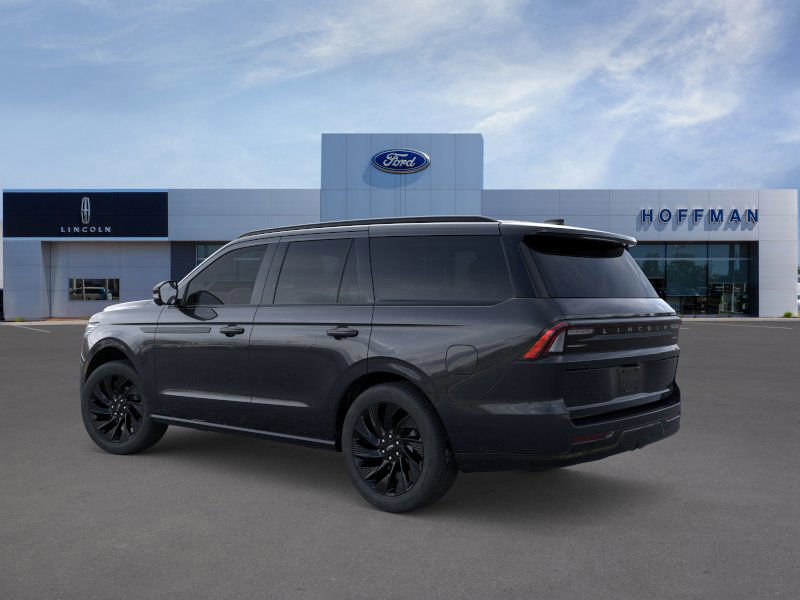 New 2025 Lincoln Navigator Reserve w/ Jet Appearance Package image 4
