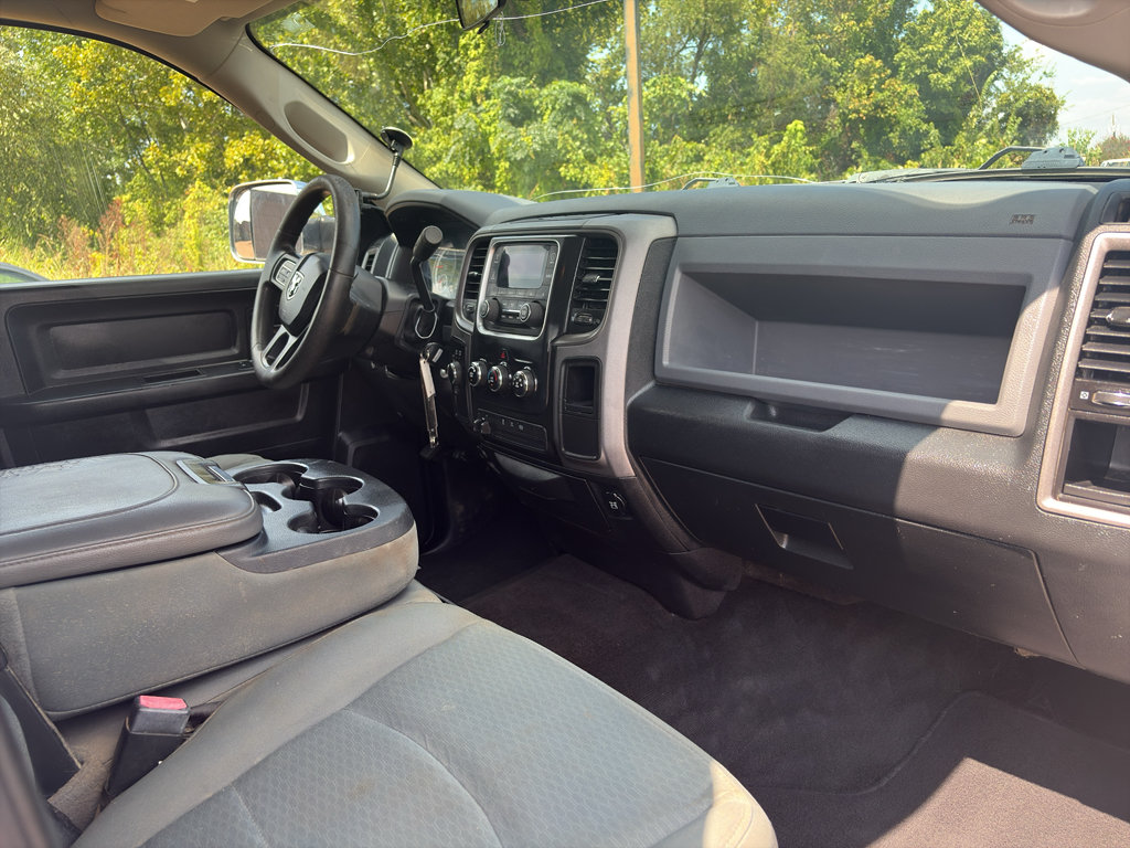 Used 2014 RAM 2500 Tradesman w/ Chrome Appearance Group AWD/4WD image 11