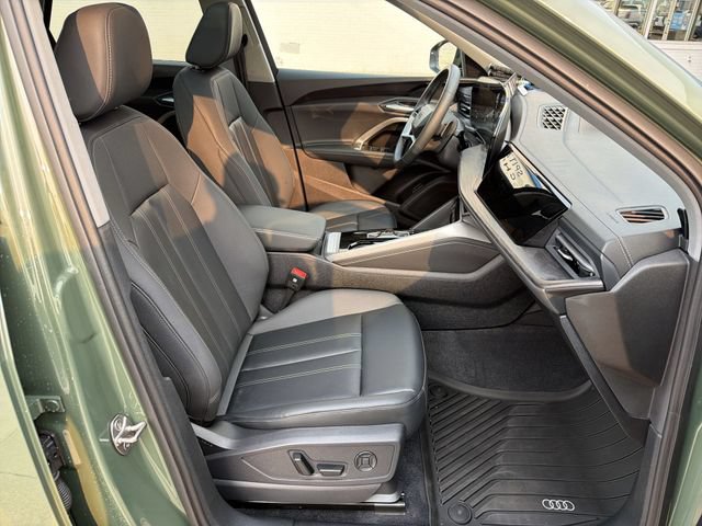 Used 2025 Audi Q5 Premium w/ Convenience Package AWD/4WD image 27