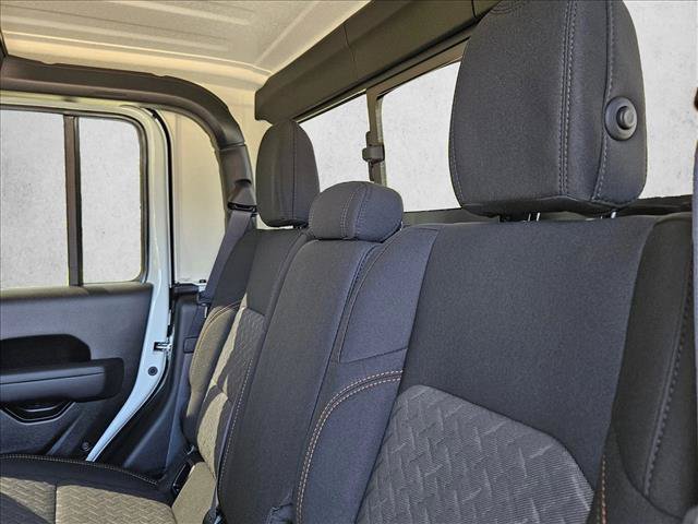 New 2026 Jeep Gladiator Mojave AWD/4WD image 15