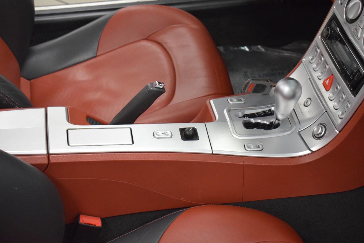 Used 2008 Chrysler Crossfire Limited image 38