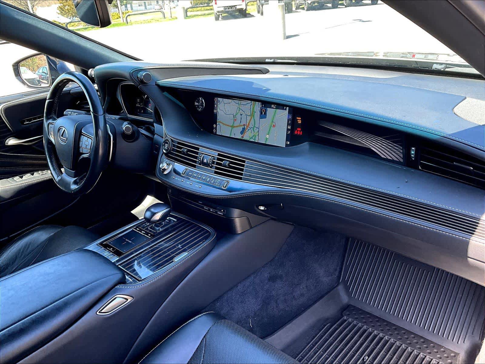 Used 2019 Lexus LS 500 AWD image 14
