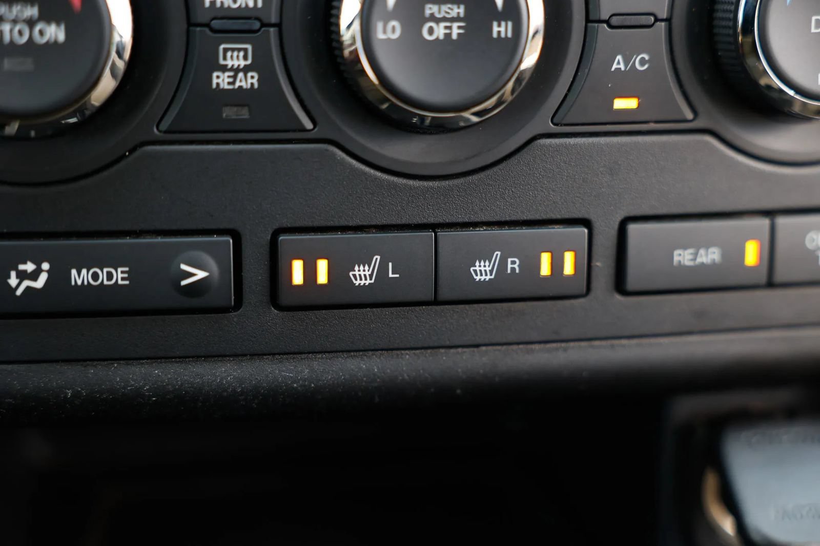Used 2011 MAZDA CX-9 Grand Touring w/ Moonroof & Bose Audio Pkg FWD image 34
