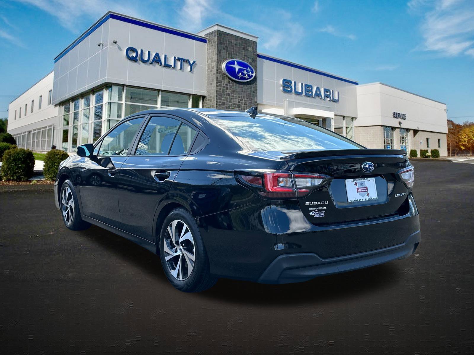 Certified 2025 Subaru Legacy Premium AWD/4WD image 2