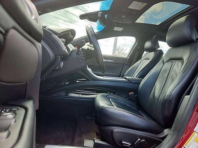 Used 2019 Lincoln MKZ Reserve w/ Reserve Plus Package AWD/4WD image 16
