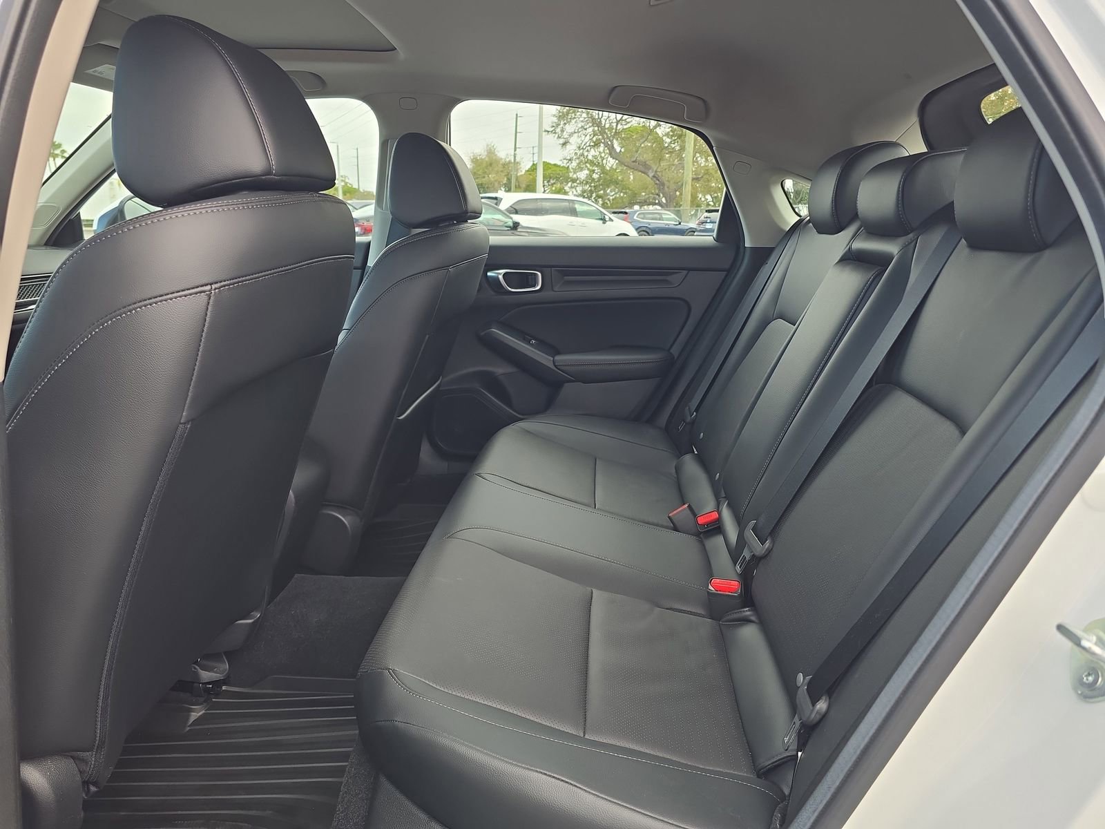 Used 2024 Honda Civic EX-L image 13