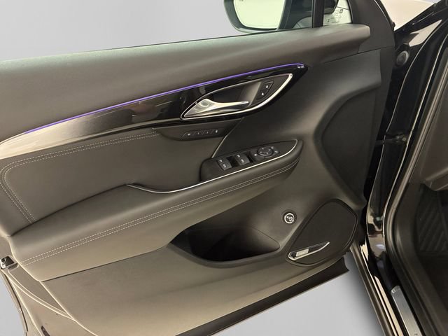 Used 2025 Buick Envision Preferred AWD/4WD image 13