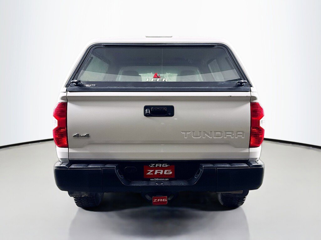 Used 2015 Toyota Tundra SR image 4
