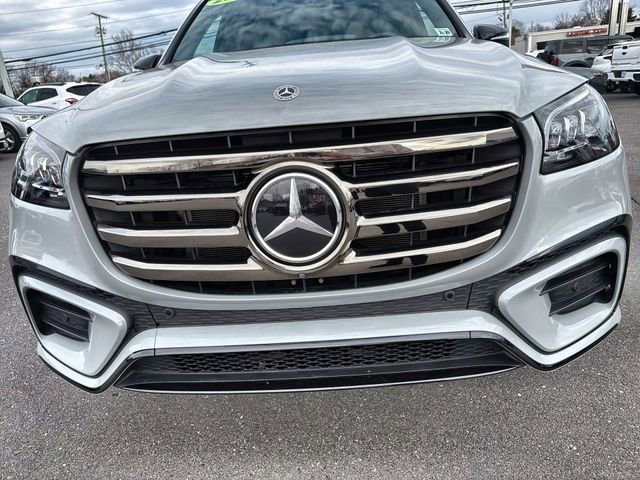 Used 2024 Mercedes-Benz GLS 450 4MATIC image 32