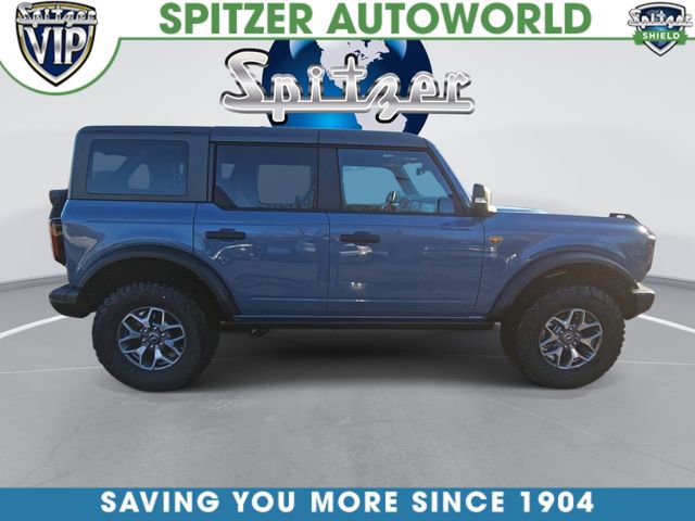 Used 2025 Ford Bronco Badlands image 9