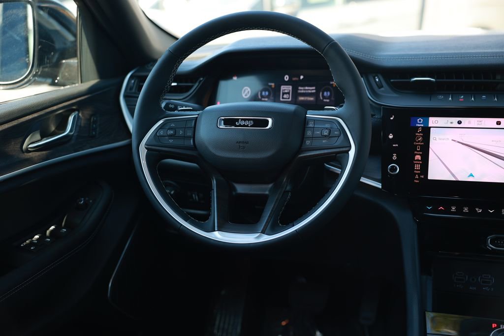 New 2026 Jeep Grand Cherokee Limited image 23