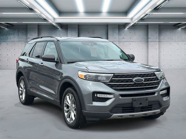 Used 2023 Ford Explorer XLT w/ Equipment Group 202A AWD/4WD image 23