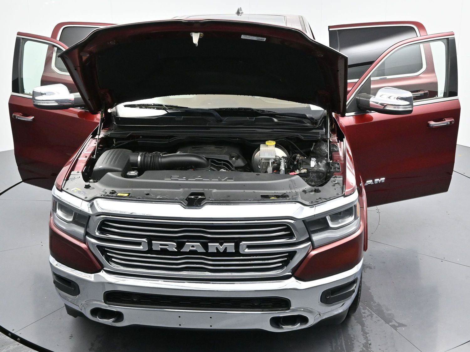 Used 2020 RAM 1500 Laramie AWD/4WD image 41