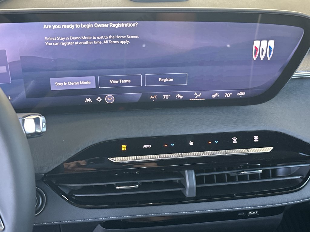 New 2026 Buick Enclave Sport Touring w/ Power Package FWD image 25
