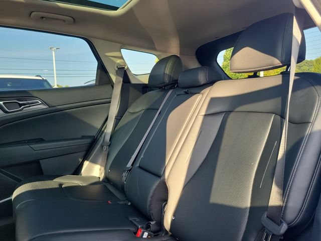 Certified 2026 Kia Sportage SX FWD image 10