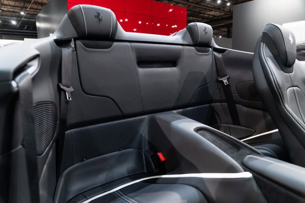 Used 2025 Ferrari Roma Spider image 38