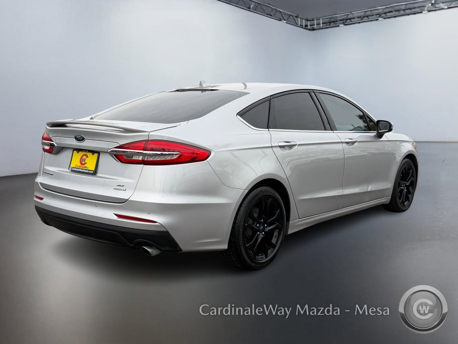 Used 2019 Ford Fusion SE w/ Equipment Group 151A image 4